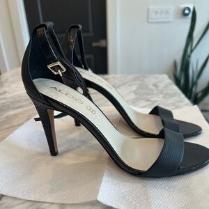 ALDO leather sandal size 9